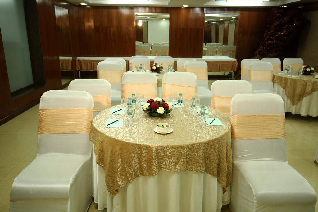 Evoke Lifestyle, Delhi Hotel New Delhi Bagian luar foto
