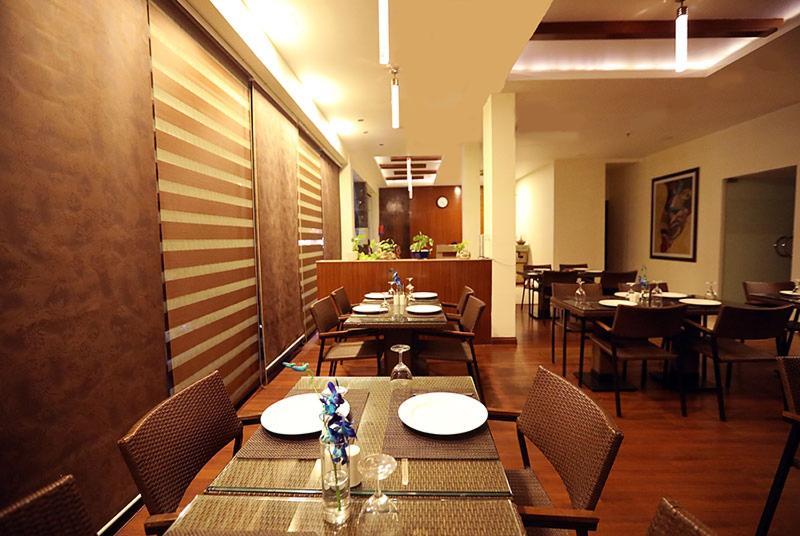 Evoke Lifestyle, Delhi Hotel New Delhi Bagian luar foto